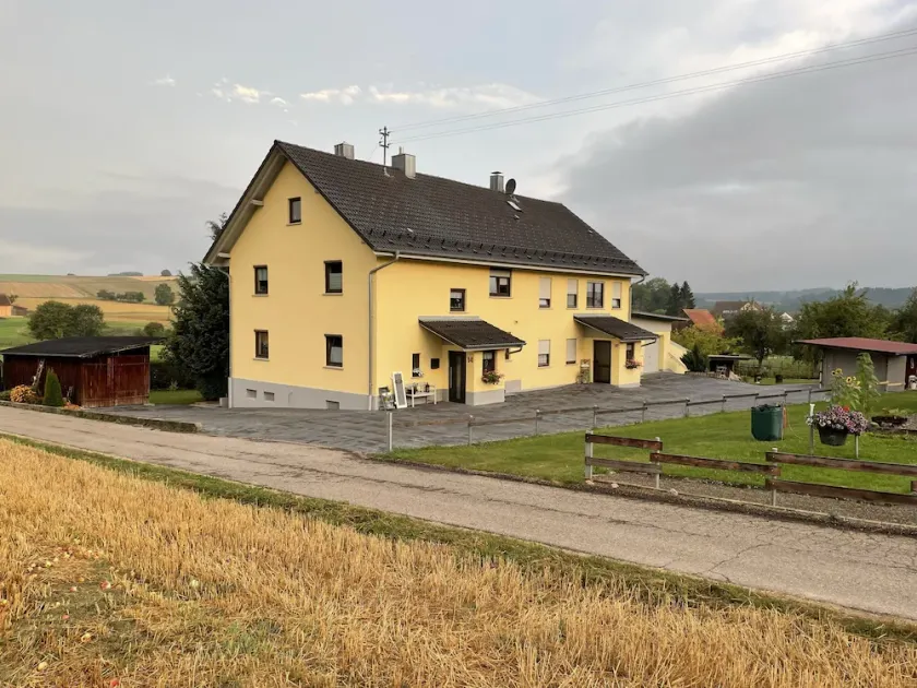 Ferienhaus im Grünen - Image 1