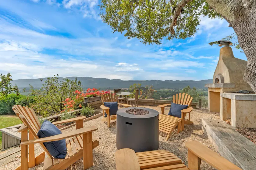 Escape to “Casa Paradiso” in the Napa Valley! - Image 1