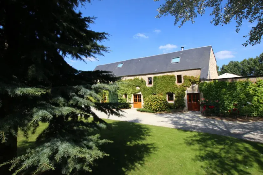 Charming, spacious, comfortable, and authentic house in Normandy - Image 1