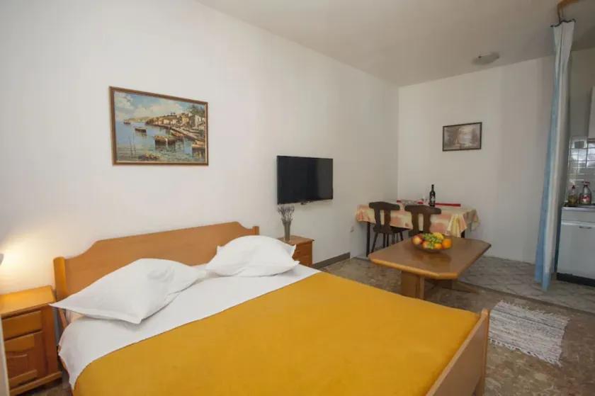 Apartment Number 1 - Brela, Croatia - Image 1