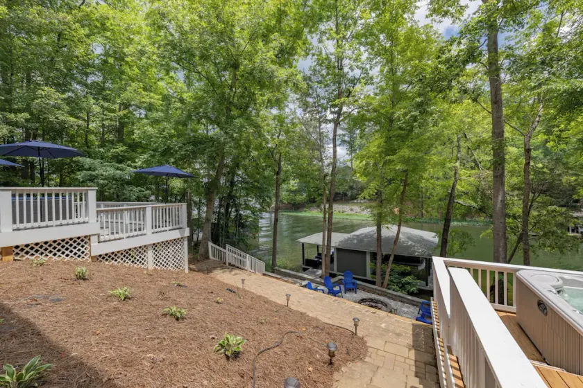 Beautiful Deep Water - Hot Tub, Fire Pit, Boathouse on Lake Gaston! Exceptional! - Image 1