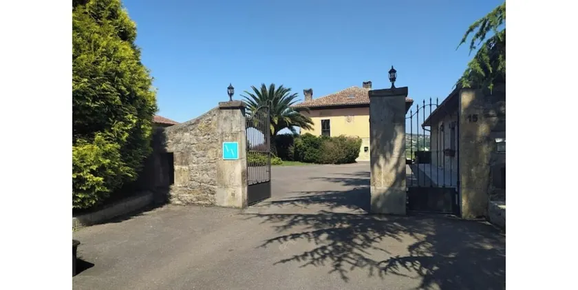 Palacio Marques Vega de Anzo (country villa 17th century) - Image 1