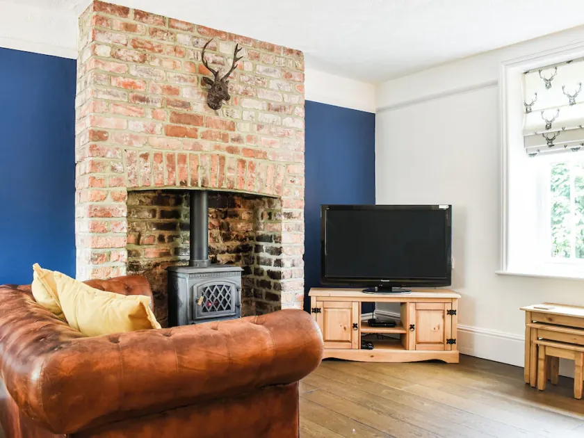Chapel Cottage - Image 1