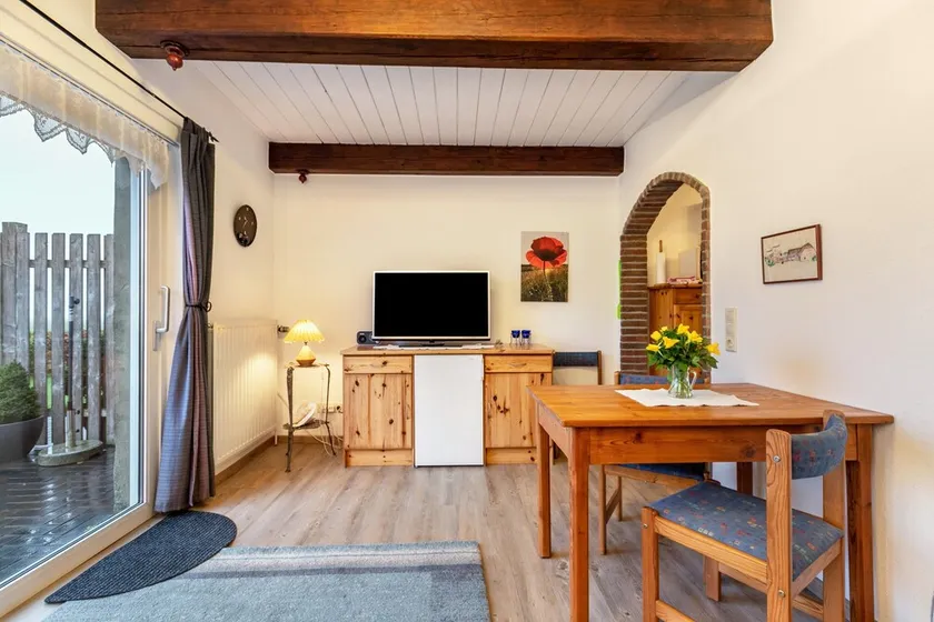 Apartment 1 - Hühner with Shared Garden and Wi-Fi - Image 1