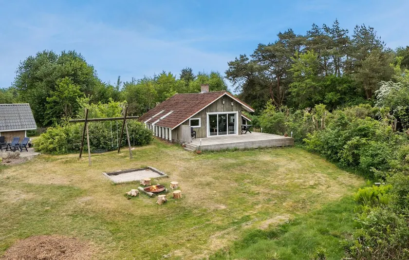 3 bedroom nice home in Tarm - Image 1