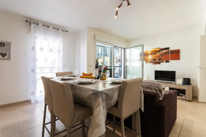 JARDINS MASSENA AP4088 Nice, by Riviera Holiday Homes - Image 1