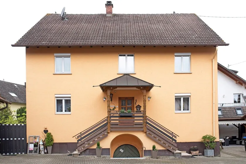 Holiday Apartment \"Sink\" with Private Terrace, Private Garden & Wi-Fi - Image 1