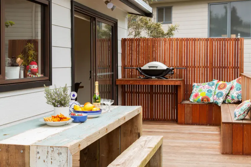 Smith Beach Getaways Beachwood Classic - Image 1