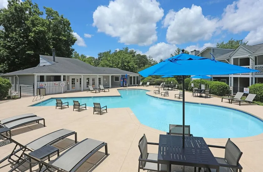 Landing Furnished Apartments Winston-Salem - Image 1