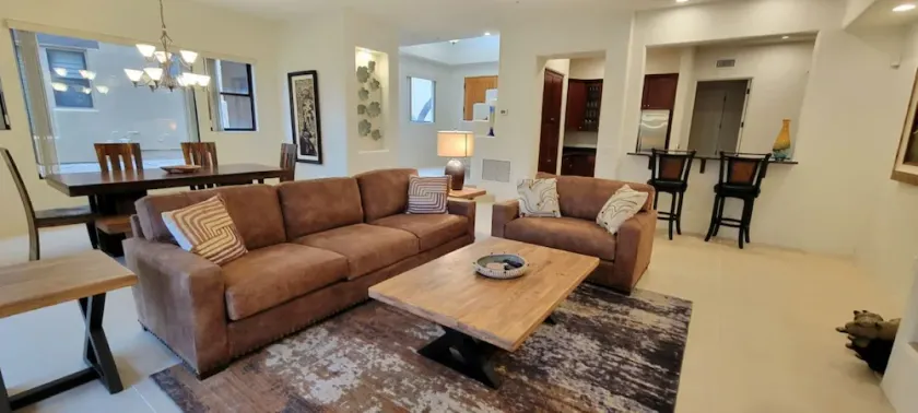 Luxury 1 on The Green: The Villas At Troon North - Image 1