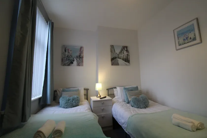 Rockcliffe House - Image 1