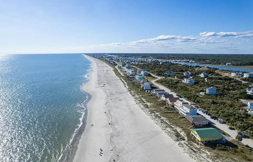 Sea It All 2 Bedroom Home by RedAwning - Image 1