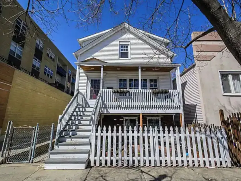 Beautiful Roscoe Village/Hamlin Park 4 bed 3 bath. - Image 1