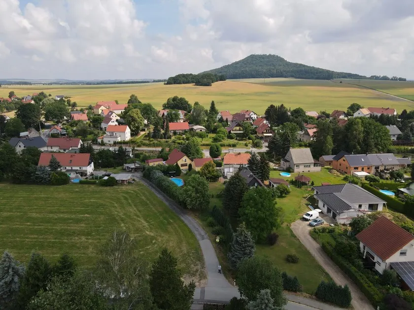 Apartamento 'Ferienwohnung Sonnenblume 2' com vista para a montanha, varanda e acesso Wi-Fi - Image 1