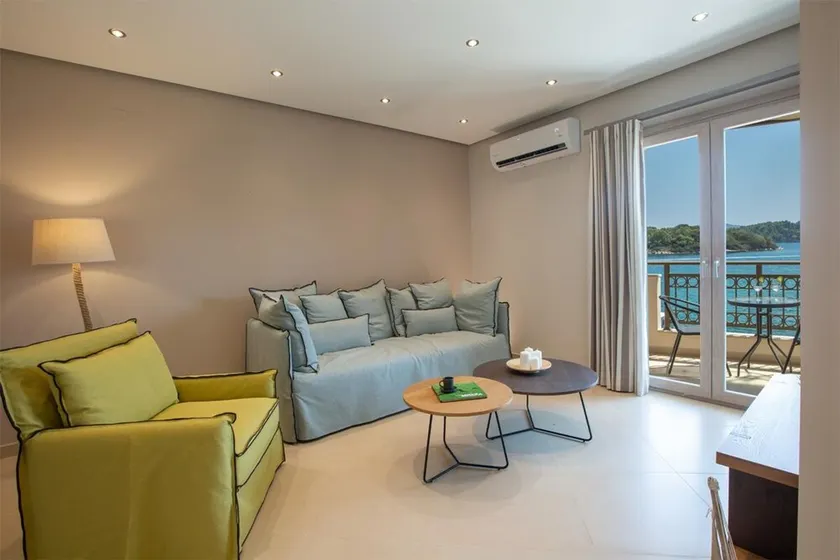 Enalion Apartments - Image 1