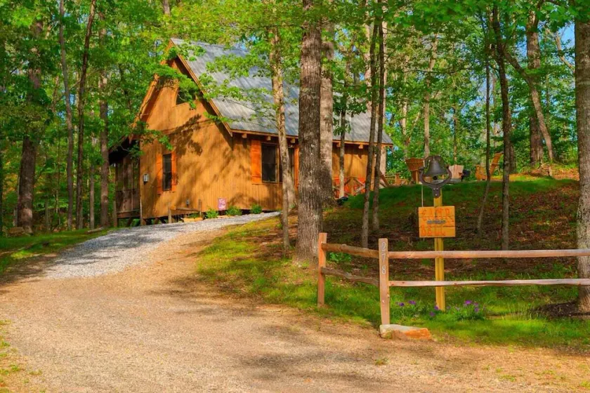 Camp Bell at Twin Rivers |Cozy Riverfront Cabin - Image 1