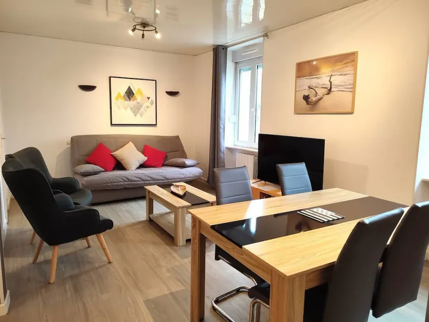 Appartement au centre de TREBEURDEN et à 500m de la plage - Image 1