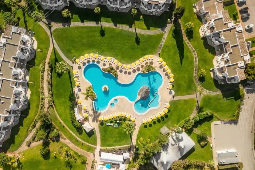 Clube Albufeira Garden Village - Image 1
