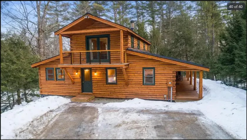 Centrally Located Custom Log House - Image 1