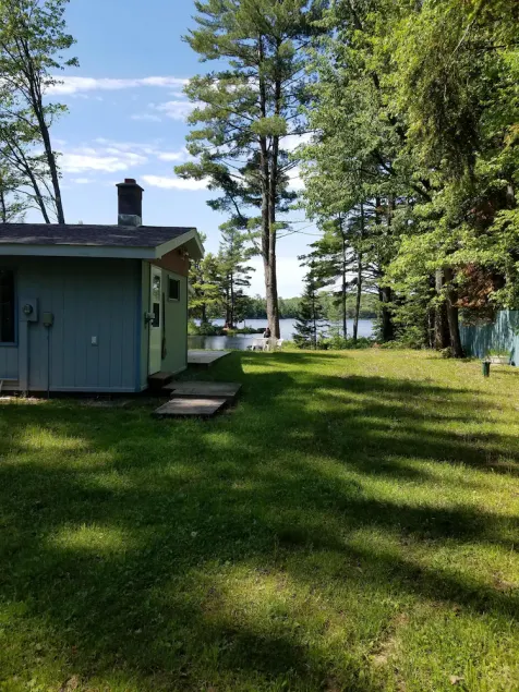 Escape til Sandy Hollow Lakefront Feriehus - Image 1