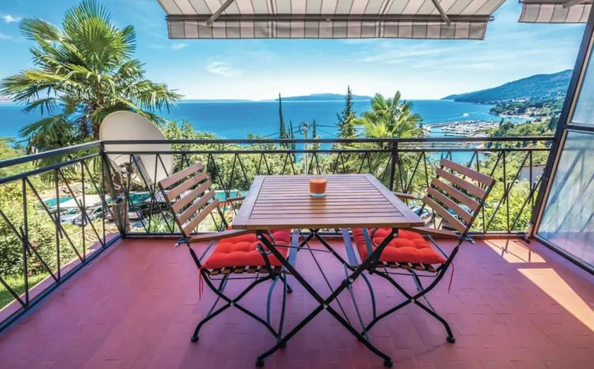 App for 2 + 1 with breathtaking sea views, BBQ ...... - Image 1