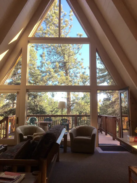 Serene Solitude mountain cabin in Allenspark - Image 1
