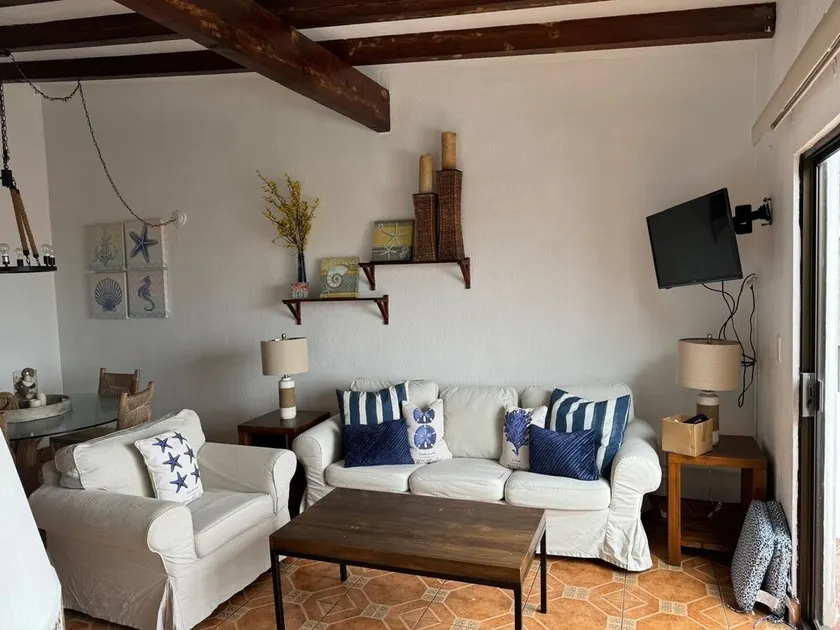 DELUXE VILLA FOR 6 GUESTS-2 BEDROOM,1BATH - Image 1