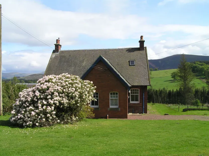 La maison du jardinier, Carmichael Country Cottages, près de Biggar. Animaux acceptés. - Image 1