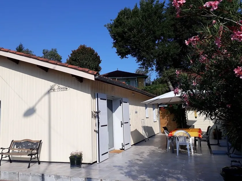 House in the winter town ARCACHON 6 pers 3 bedrooms with garden - Image 1