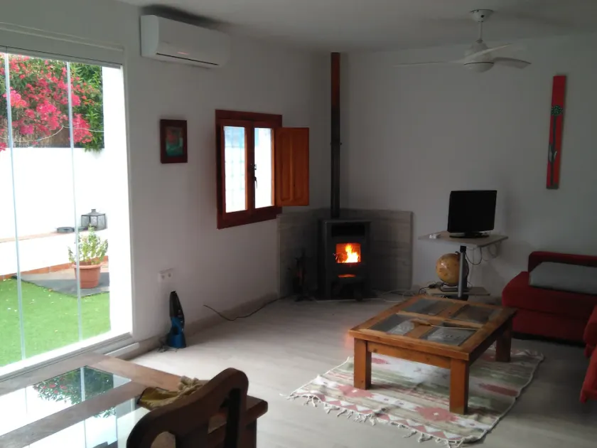 CALABUELOS LA CASITA DEL MAR - Image 1