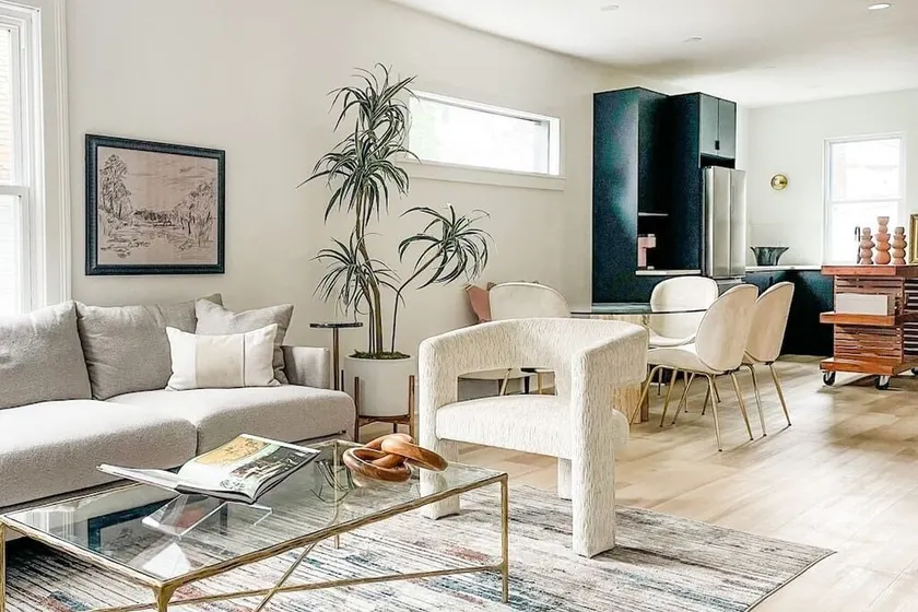 *Modern 3 Bed Park Ave. Stunner* - Image 1