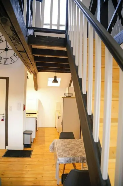 3-star city center duplex - Image 1