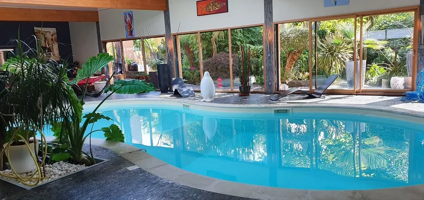 Villa indoor pool, hamman, sauna, jacuzzi, gym, billiards, baby - Image 1