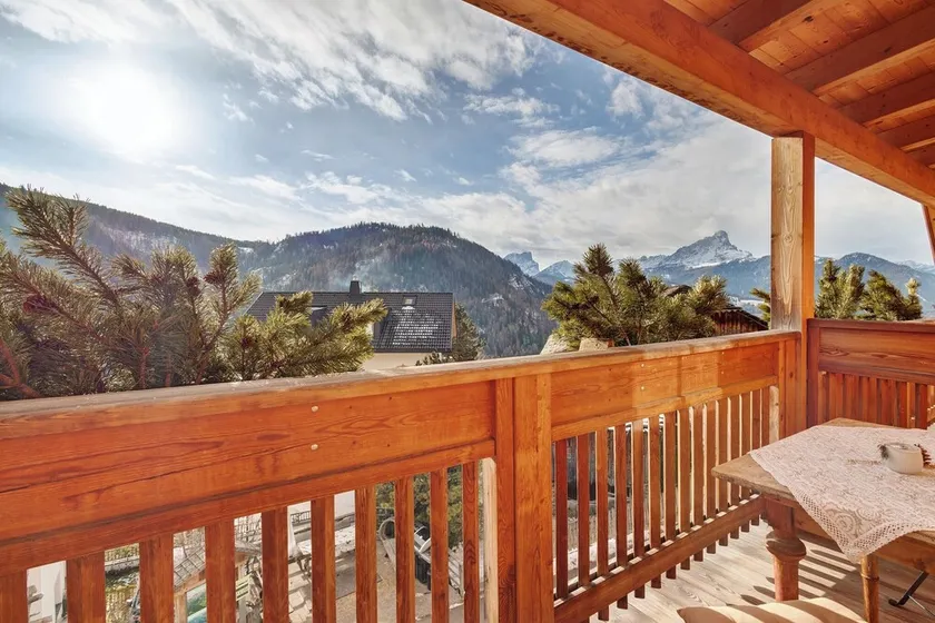 Apartment 'Pares' with Mountain View, Shared Garden and Wi-Fi - Image 1