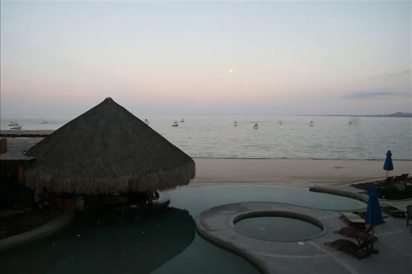 Ocean Front Condo Villas De Cortez Resort. New World Class Pickleball Facility - Image 1