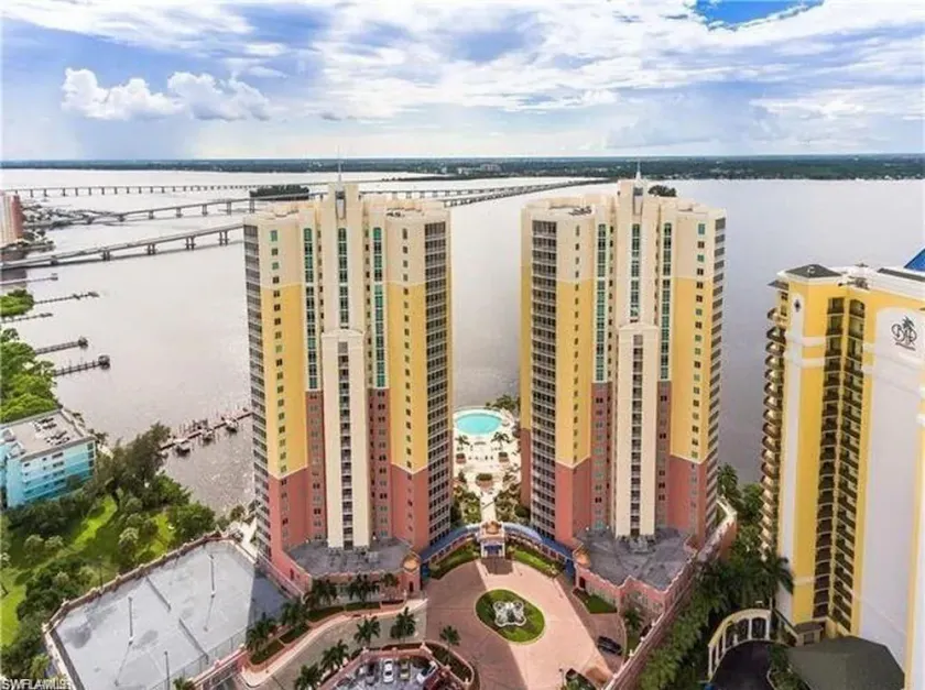 Condo de luxe Loft Waterfront - Image 1