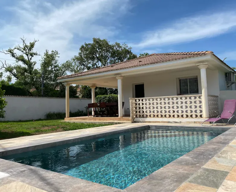 Maison 7 Personnes Avec Piscine Privative à 5 min à Pieds de la Plage de Moriani - Image 1