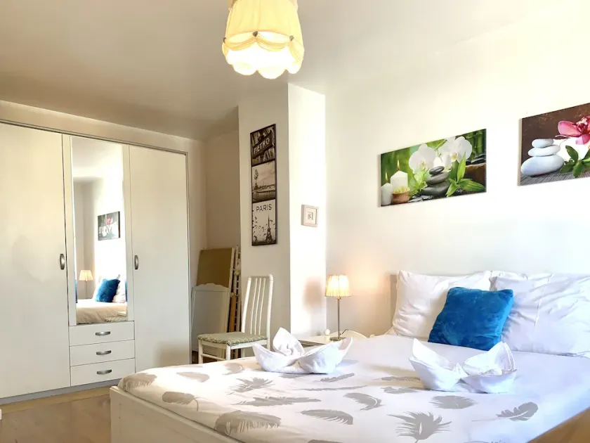 Appartement 2 Jolies Chambres +Salon Cuisine - errasse 20min PARIS-DISNE YLAND - Image 1