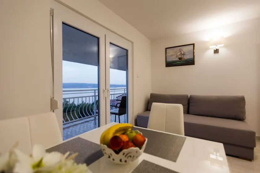 Apartamento ideal para familias con barbacoa | Vistas a la playa - Image 1
