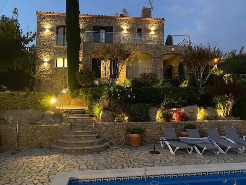 Hillside villa, storslået udsigt, opvarmet privat pool, kort gåtur til landsbyen - Image 1