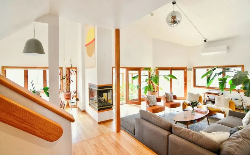 Spacious Architect Home Ideal for Families +Groups - Image 1