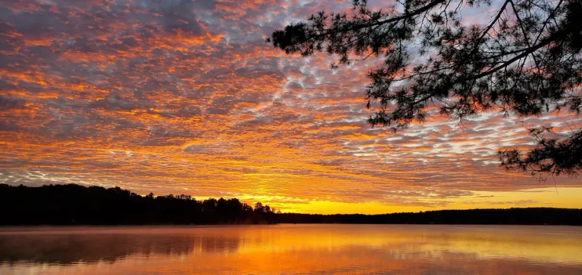 -Enjoy the Lake Life in Luxury - Galway Lake Private Waterfront - Image 1