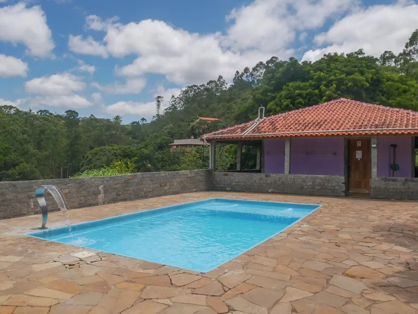 MINI FARM HOTEL TRANQUILITY SPACE | HEATED POOL | GAMES ROOM - Image 1