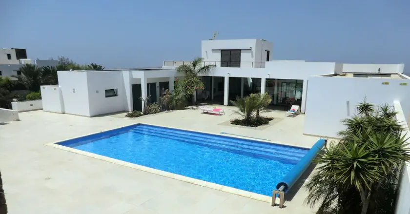 Luksus Villa med stor privat opvarmet pool og havet og bjergene - Image 1