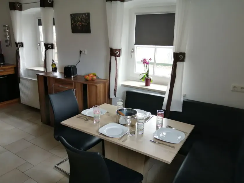 Vacation home 86 sqm, 2 bedrooms, living room with sofa bed, terrace and garden - Image 1