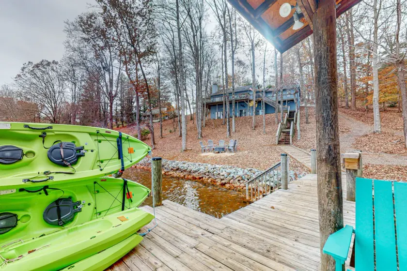 A Kerr Home - Waterfront home with private dock, lake views, kayaks, paddleboat, & pool table - Image 1
