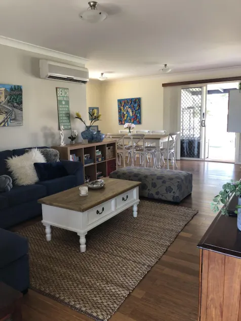 Cottage @Callala Beach - Pet friendly / Trampoline / Cubby house / Free wi-fi - Image 1