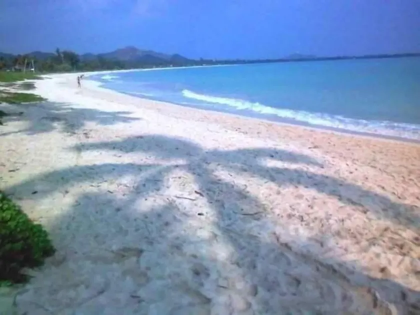 New 3 Bdrm, Large Lanai, Quiet area, Ocean Breezes, Short Walk to the Beach - Image 1