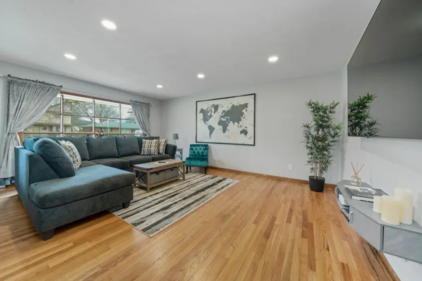 Beatifull home with 5 bedrooms - Image 1