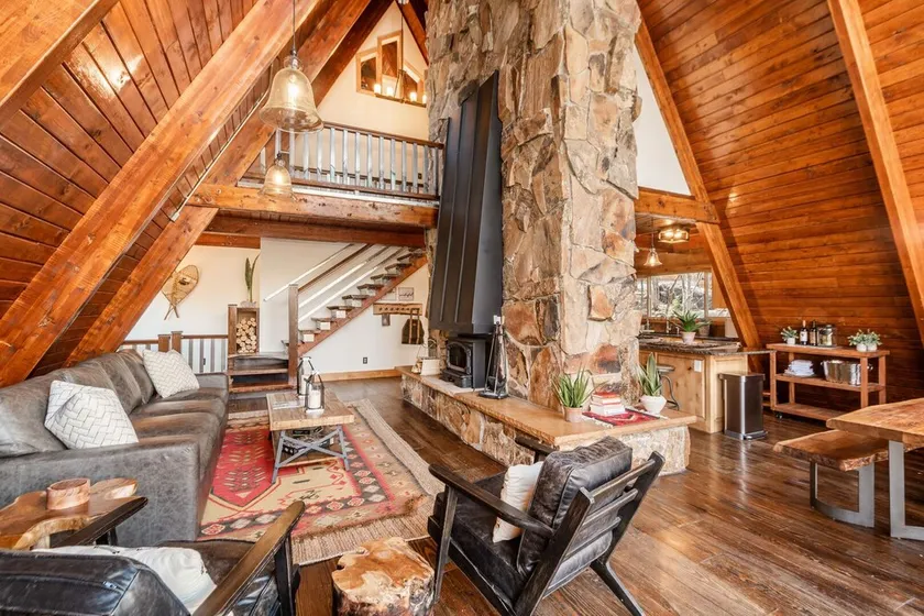 \"A\" Frame of Mind - 4 bed/3 bath, Close to Resort/Hiking, Hot Tub, Sauna, Views, Outdoor Fire Pit - Image 1